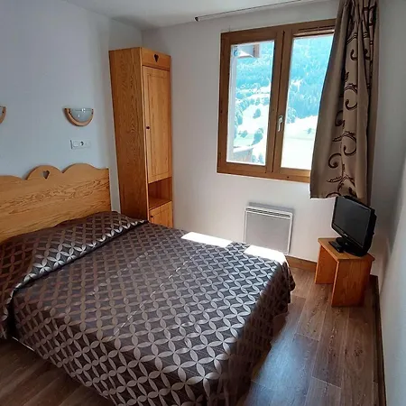 T2 A Hauteluce, 4 Pers, Parking, Piscine, Fitness, Proche Commerces Et Telesiege - Fr-1-342-320